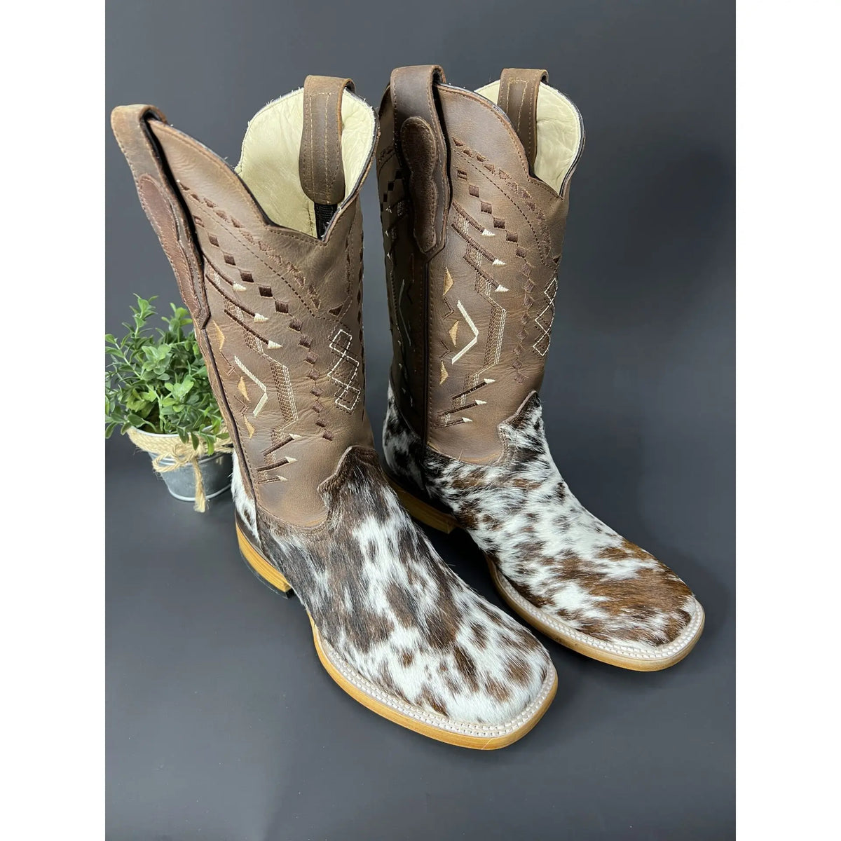 Brown Leather Boots With Spotted Hide Toes