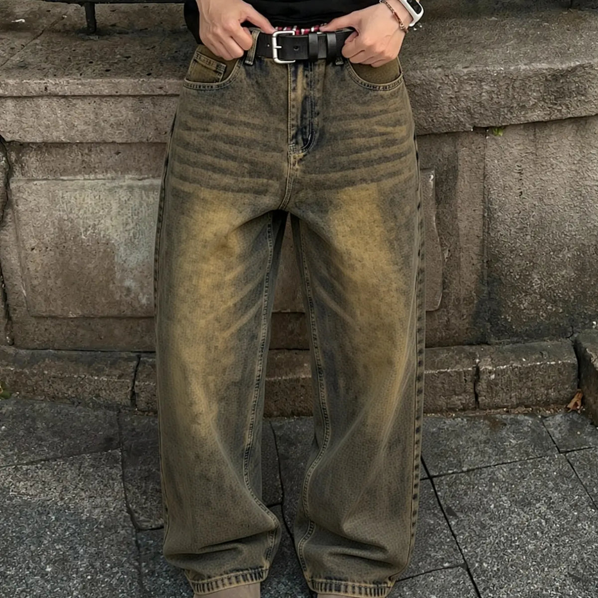 Light Wash Loose Straight Leg Jeans