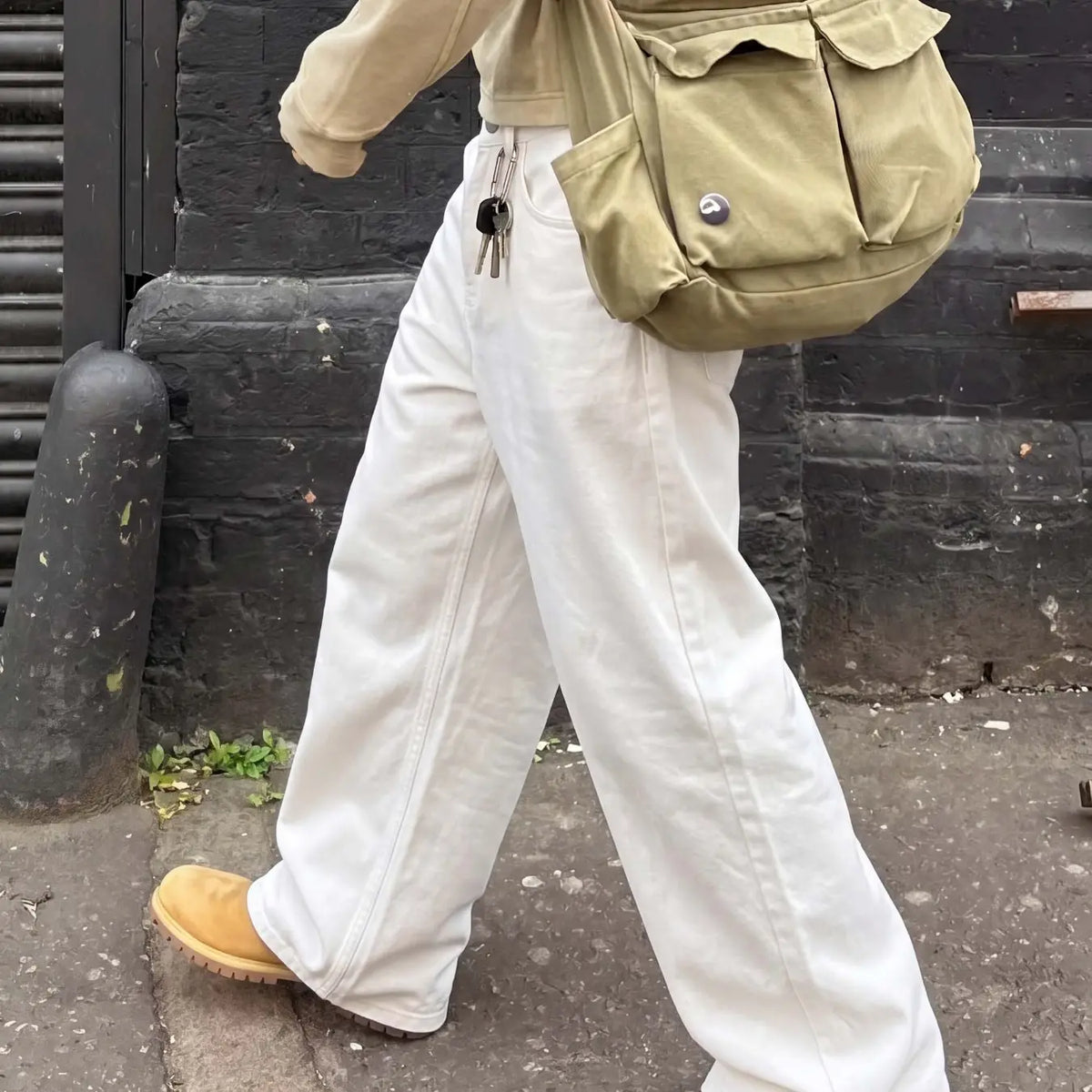 Men's White Loose Straight Leg Denim Pants